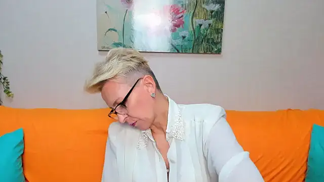 Snapshot of iamyourdream89 chatting on December 3, 2025, 9:07 am iamyourdream89 online show from December 3, 2025, 9:07 am