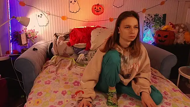 Frank Fraer online show from October 28, 2025, 3:58 pm