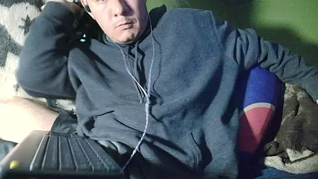 Snapshot of sweet_cock28 chatting on January 9, 2026, 3:31 am sweet cock28 online show from January 9, 2026, 3:31 am