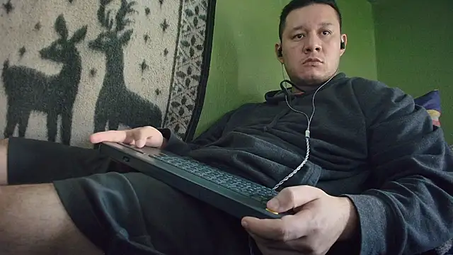 Snapshot of sweet_cock28 chatting on February 2, 2026, 3:11 pm sweet cock28 online show from February 2, 2026, 3:11 pm