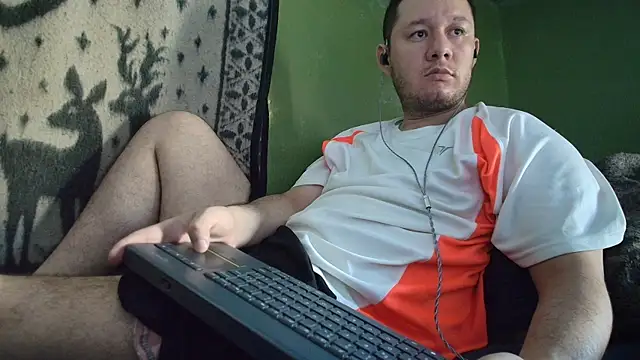 Snapshot of sweet_cock28 chatting on April 26, 2026, 2:04 pm sweet cock28 online show from April 26, 2026, 2:04 pm