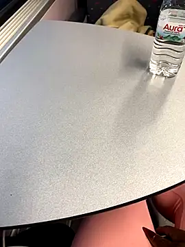 Thepanthera online show from November 28, 2025, 7:33 am