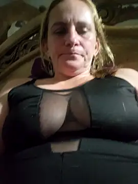 Snapshot of SeductionSilera chatting on November 7, 2025, 6:02 am SeductionSilera online show from November 7, 2025, 6:02 am