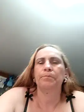 Snapshot of SeductionSilera chatting on November 14, 2025, 5:55 pm SeductionSilera online show from November 14, 2025, 5:55 pm