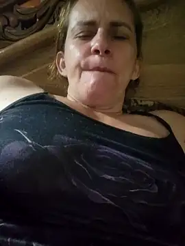 Snapshot of SeductionSilera chatting on March 1, 2026, 3:58 pm SeductionSilera online show from March 1, 2026, 3:58 pm