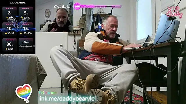 Snapshot of DaddybearVLC chatting on February 9, 2026, 3:16 pm DaddybearVLC online show from February 9, 2026, 3:16 pm