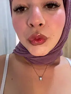 naughty  angel online show from March 31, 2026, 12:49 pm