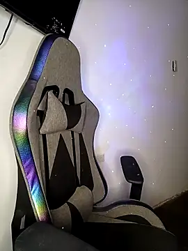 Snapshot of kanyat_ chatting on March 25, 2026, 2:45 pm kanyat online show from March 25, 2026, 2:45 pm