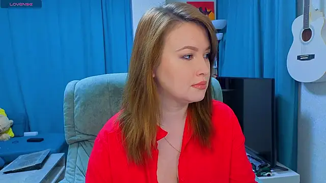 Snapshot of Katniss_K chatting on March 6, 2026, 4:53 am Katniss K online show from March 6, 2026, 4:53 am