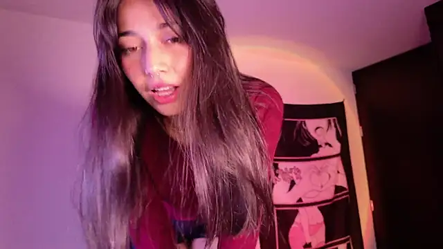 amber yull online show from May 17, 2026, 2:20 am