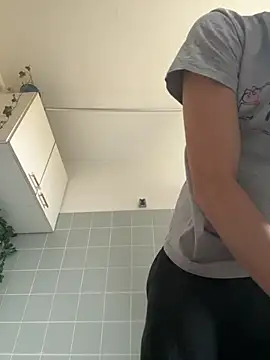 Toyjungee online show from October 13, 2025, 12:27 pm