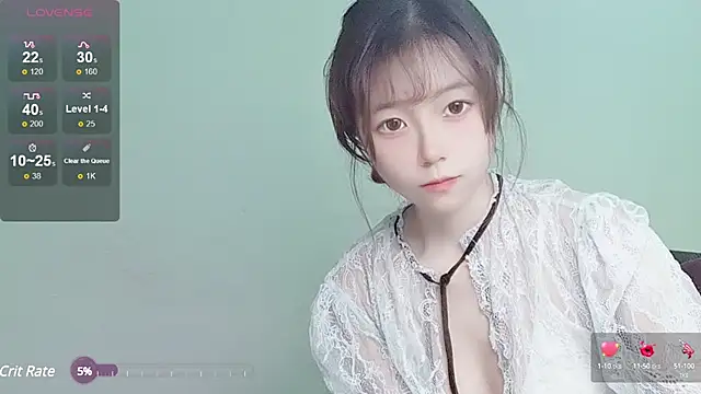 VaerySaenz online show from December 28, 2024, 3:58 am