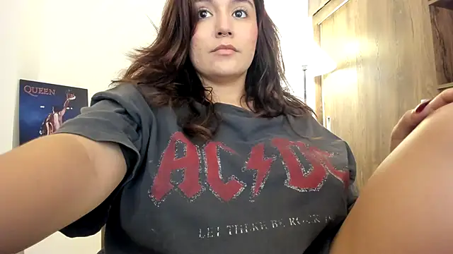 samantha cherry online show from November 22, 2025, 5:12 pm