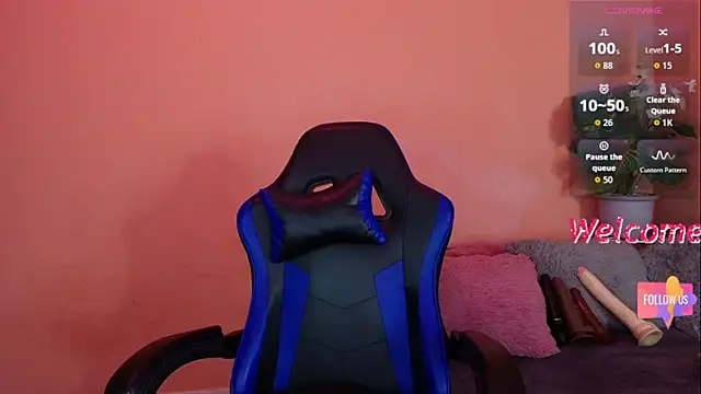 GiordanaPinoo online show from November 1, 2025, 10:45 pm