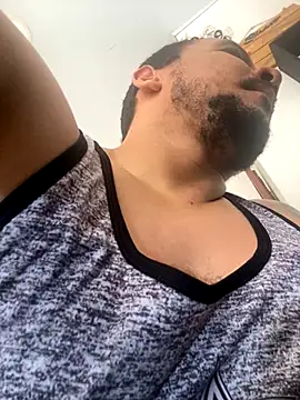 christian colombian1 online show from December 7, 2024, 6:04 pm