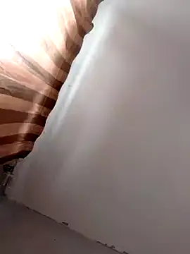 BustyWendy online show from December 3, 2025, 8:00 am