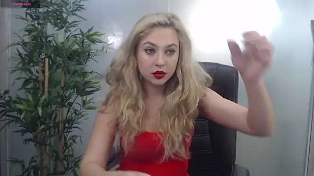 AvaBlue  online show from December 2, 2024, 7:14 am