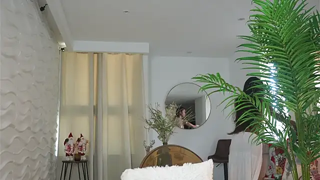 Snapshot of astreaharmonia chatting on December 4, 2024, 8:18 pm astreaharmonia online show from December 4, 2024, 8:18 pm