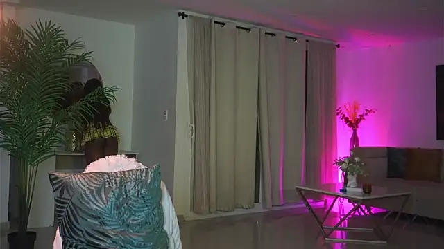 Snapshot of astreaharmonia chatting on January 22, 2025, 5:59 am astreaharmonia online show from January 22, 2025, 5:59 am