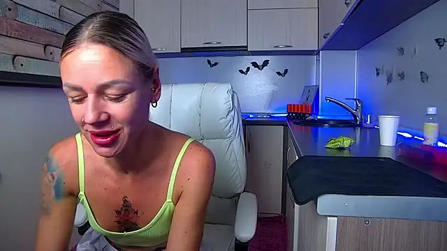 Skinny Nally online show from November 28, 2025, 1:08 am