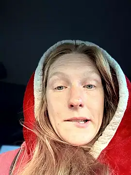 GoldenFlameGoddess online show from January 13, 2026, 3:50 pm