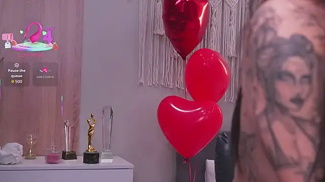 Molly Jons online show from February 25, 2026, 1:04 am