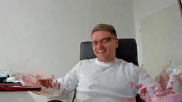 Snapshot of Findom_guy chatting on March 16, 2025, 11:27 am Findom guy online show from March 16, 2025, 11:27 am