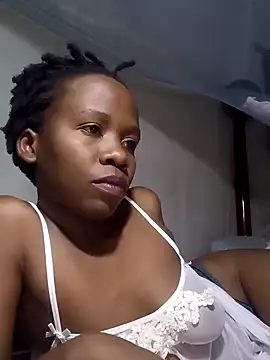 Queentesi online show from February 12, 2025, 6:40 am