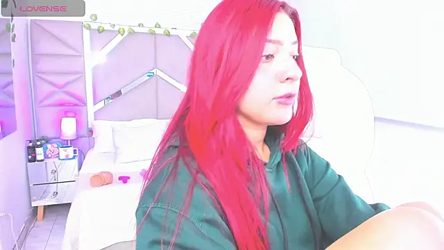 Zoe Lennoxx online show from December 30, 2024, 4:29 pm