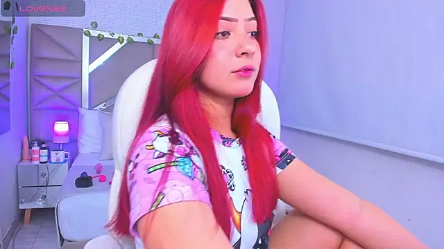 Zoe Lennoxx online show from January 22, 2025, 1:42 pm