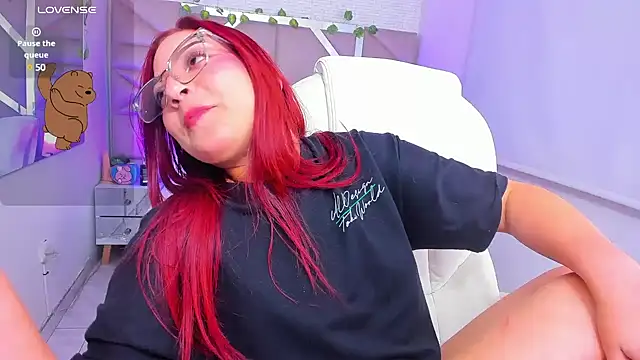 Zoe Lennoxx online show from February 15, 2025, 6:33 am