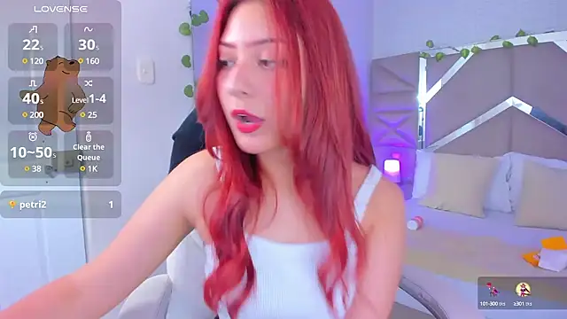 Zoe Lennoxx online show from March 8, 2025, 5:22 pm