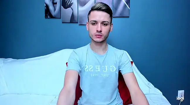 andboyfor6 online show from January 20, 2025, 8:09 am