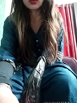 Noor Darliing online show from December 16, 2025, 3:06 pm