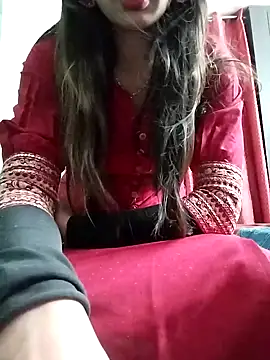 Snapshot of Noor_Darliing chatting on January 14, 2026, 2:55 pm Noor Darliing online show from January 14, 2026, 2:55 pm