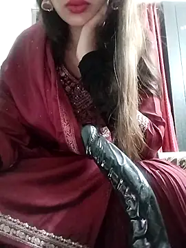 Snapshot of Noor_Darliing chatting on February 10, 2026, 2:32 pm Noor Darliing online show from February 10, 2026, 2:32 pm