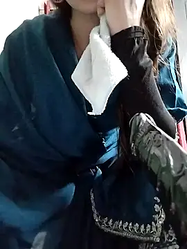 Snapshot of Noor_Darliing chatting on February 25, 2026, 2:59 pm Noor Darliing online show from February 25, 2026, 2:59 pm