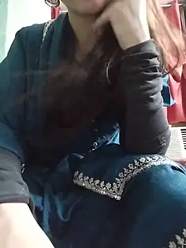 Noor Darliing online show from May 13, 2026, 3:31 pm