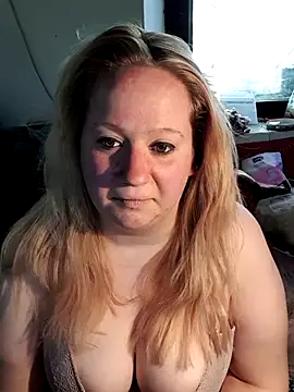 D Marinna online show from March 14, 2026, 2:22 pm