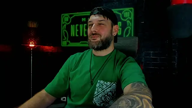 LexXHardy online show from February 4, 2025, 9:49 am