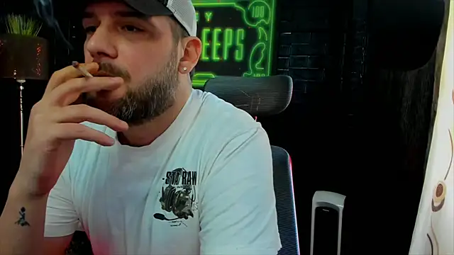 LexXHardy online show from February 23, 2025, 12:37 pm