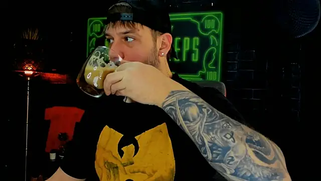 LexXHardy online show from March 20, 2025, 6:08 am