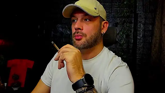 LexXHardy online show from October 23, 2025, 7:34 pm