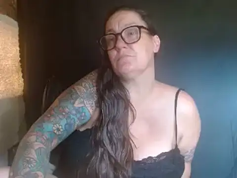 SimoneMoore online show from March 31, 2026, 5:35 pm