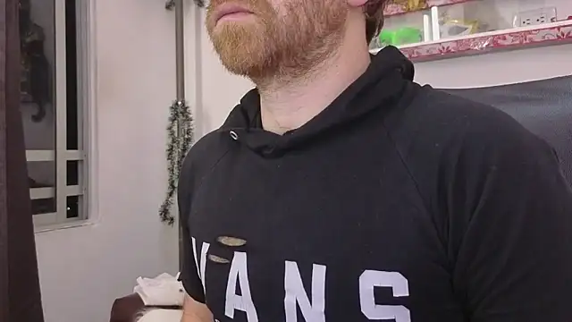 Snapshot of michacosio chatting on November 27, 2025, 4:47 am michacosio online show from November 27, 2025, 4:47 am