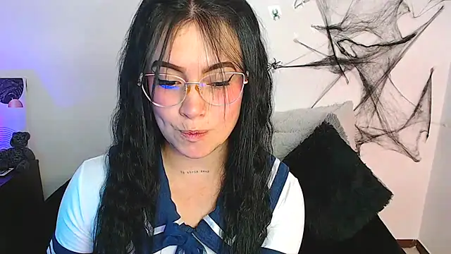 Snapshot of Isa_Maiden1 chatting on October 24, 2025, 2:35 pm Isa Maiden1 online show from October 24, 2025, 2:35 pm