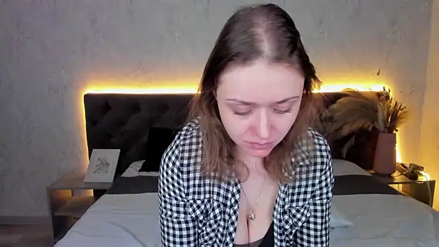 Snapshot of Linda_Bryant chatting on January 14, 2026, 12:49 am Linda Bryant online show from January 14, 2026, 12:49 am