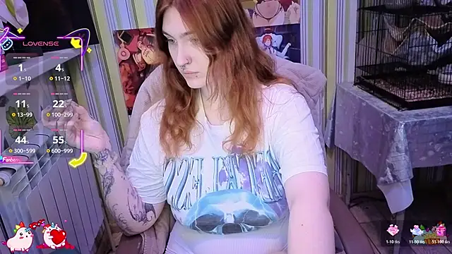 Snapshot of _Chlo__e chatting on November 16, 2025, 12:55 pm Chlo e online show from November 16, 2025, 12:55 pm