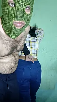 Snapshot of hotty_Sexy-couple chatting on March 20, 2025, 11:49 am hotty Sexy-couple online show from March 20, 2025, 11:49 am