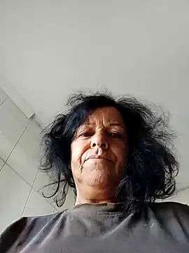 mariy522 online show from April 16, 2026, 4:08 pm